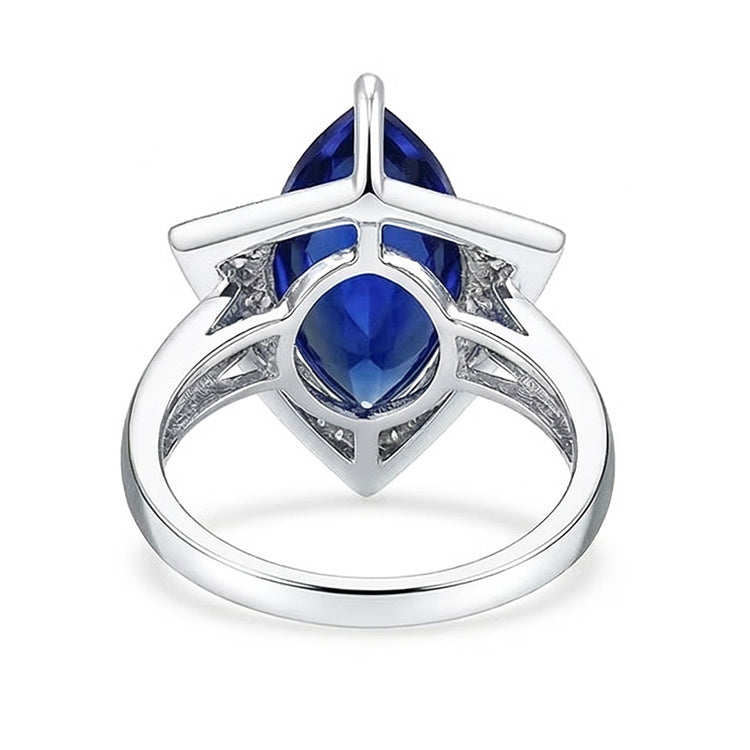 Bague de fiançailles saphir bleu marquise avec petits diamants 5.50 carats