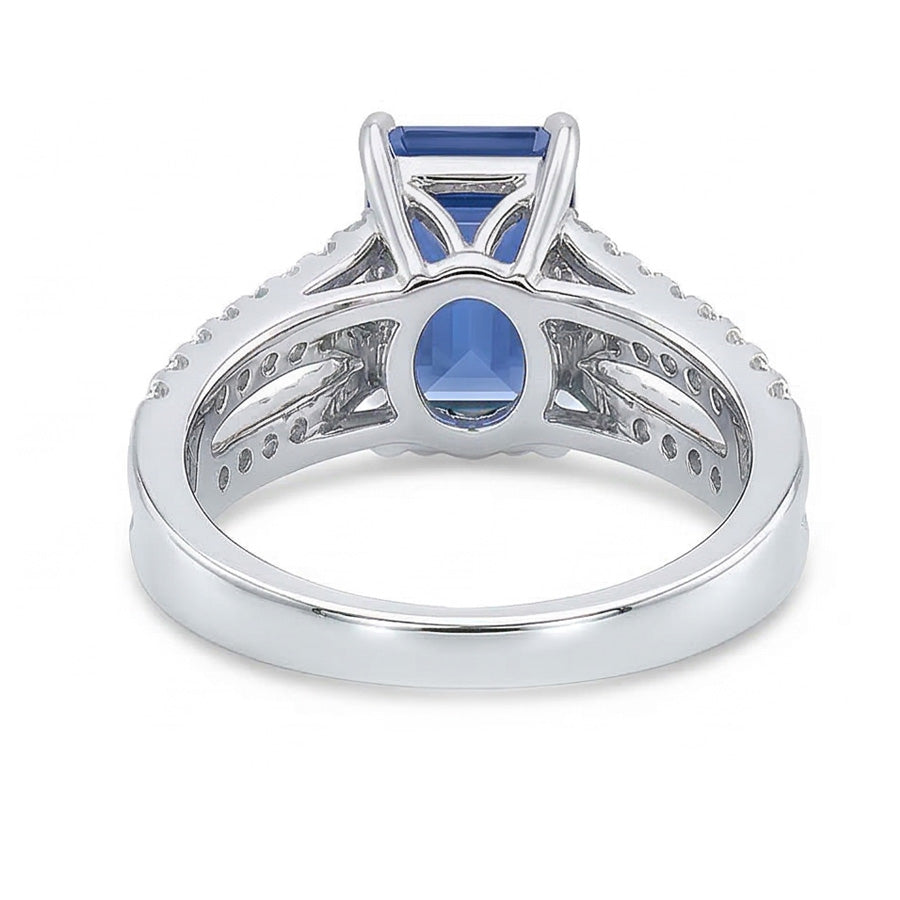 naturel diamant 3.50carats bague sur blanc