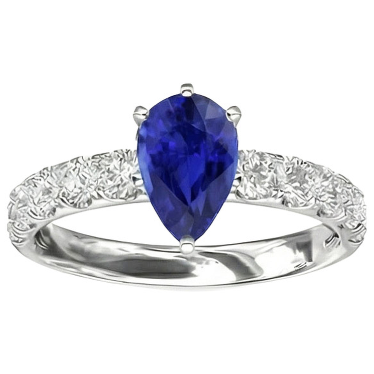 naturel pear diamant 4carats bague vue de profil