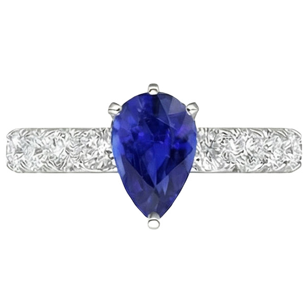 naturel pear diamant 4carats bague sur blanc