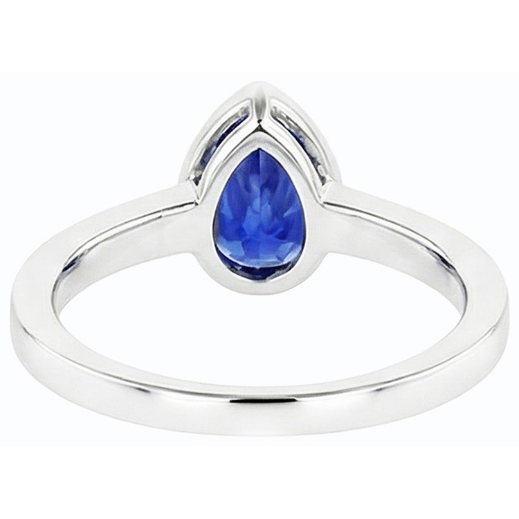 Bague de mariage avec pierres précieuses serti clos saphir bleu et diamants 3 carats