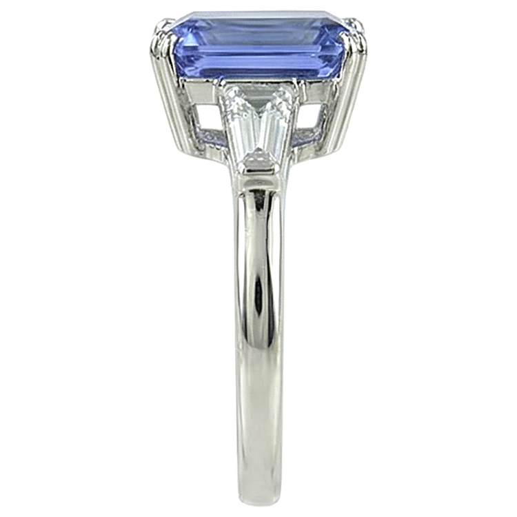 Bague de mariage en tanzanite trois pierres et diamant baguette 2 ct