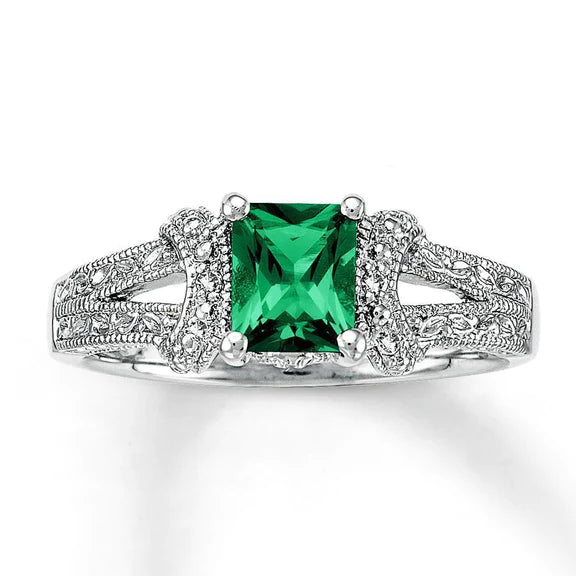 Bague diamant émeraude Vert taille princesse 6 carats en or blanc Joaillerie fine