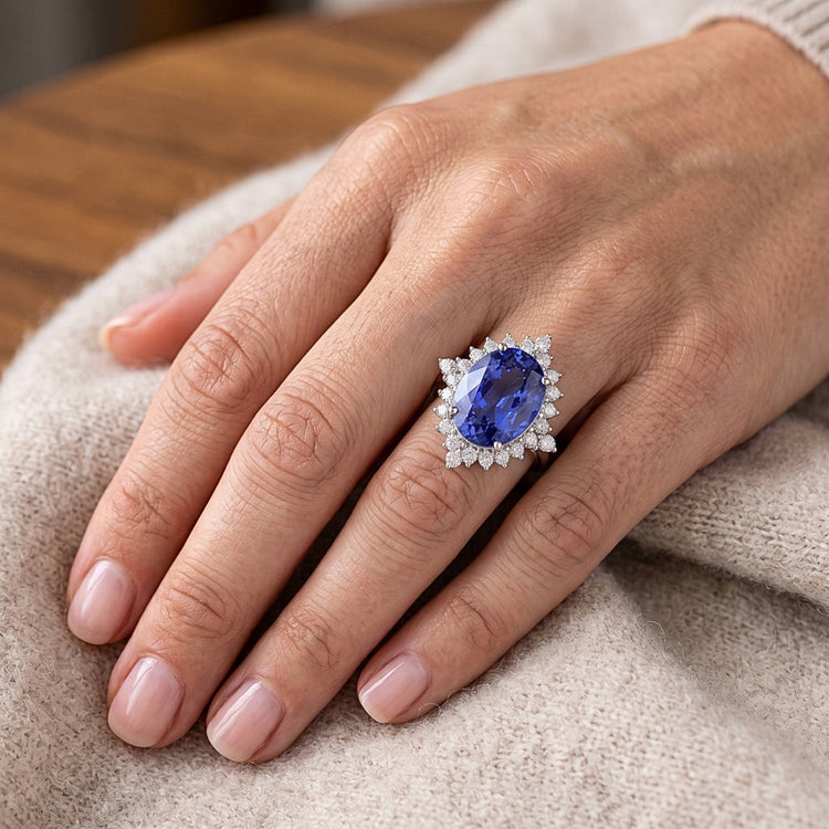 Bague diamant ovale saphir du Sri Lanka. bijoux en pierres précieuses de 8.51 carats