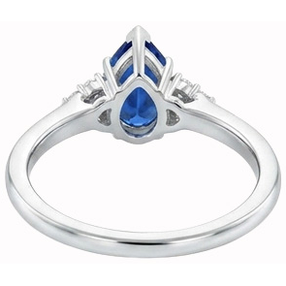 naturel pear saphir 1.85carats bague sur blanc