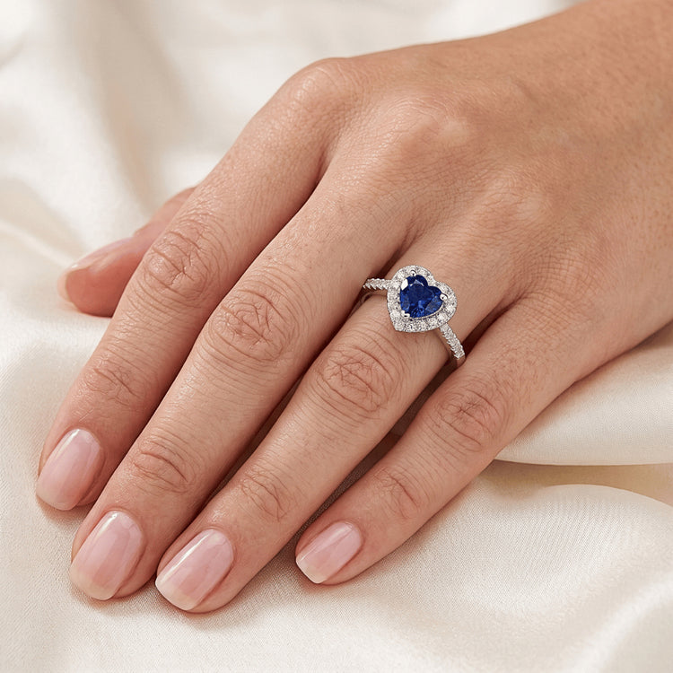 Bague en Diamant Rond Avec Saphir Bleu de Ceylan En Or