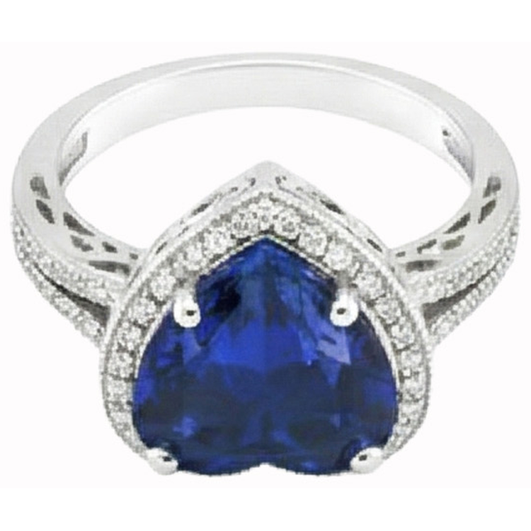 Bague en forme de coeur avec saphir bleu du Sri Lanka et diamants 7.76 carats WG 14K
