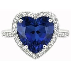 Bague en forme de coeur avec saphir bleu du Sri Lanka et diamants 7.76 carats WG 14K
