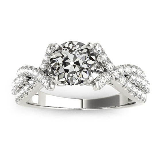 Bague en or 14K avec Réel diamants ronds taille ancienne. tige torsadée. 4.50 carats. sertie de pavé