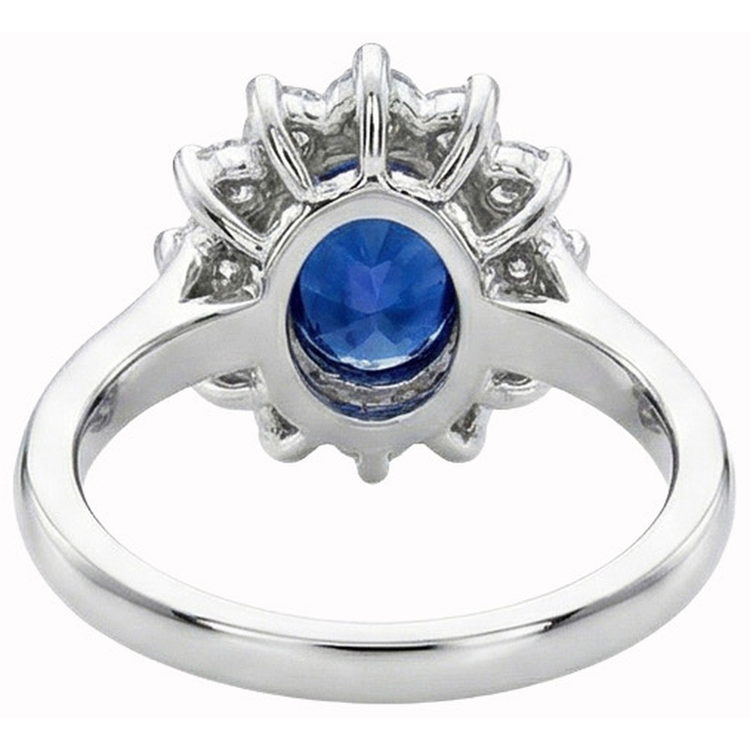 Bague en or blanc 14K avec halo de diamants et saphir de Ceylan 3.20 ct.