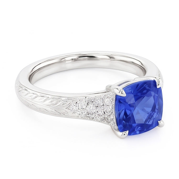 Bague en saphir bleu de coussin de bijoux de pierres précieuses de style antique 2 carats
