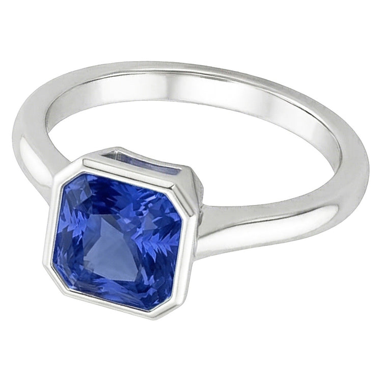 Bague en saphir bleu naturel serti de lunette 1 carat pour femme