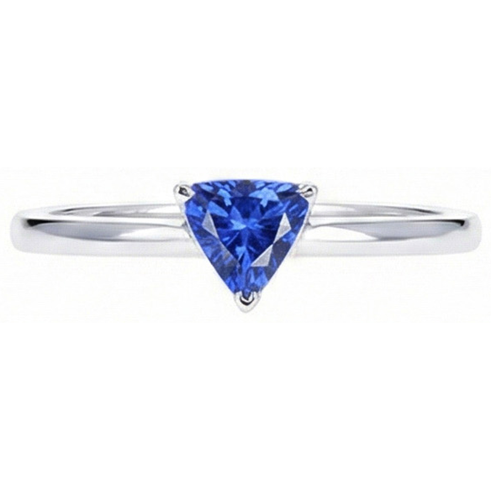 naturel trillion saphir 0.50carats bague sur blanc