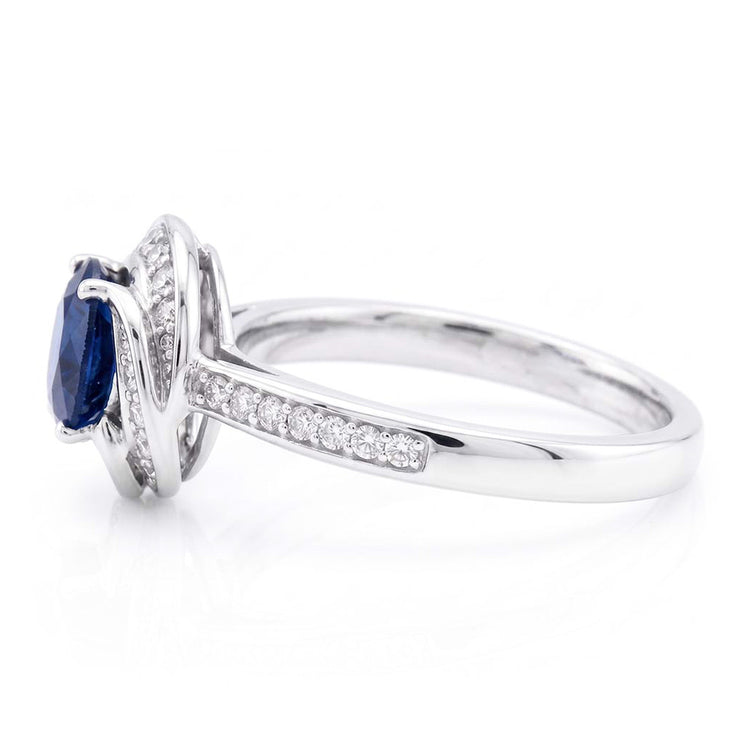 Bague en saphir style fleur pour femme avec halo de diamants en or 3 carats