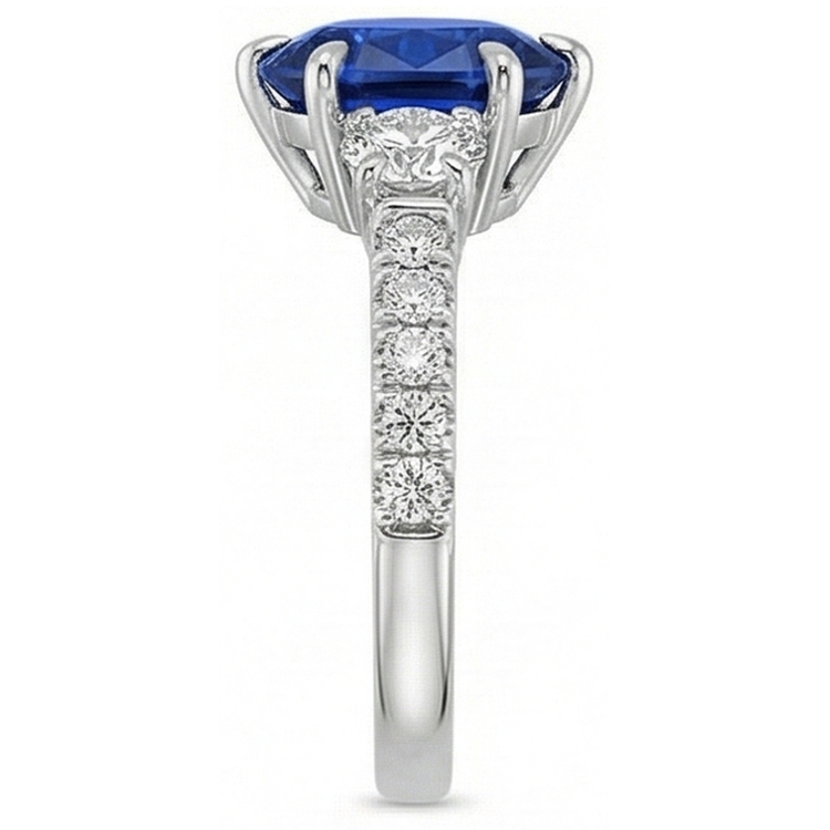 Bague or anniversaire solitaire saphir bleu avec accents 4.50 carats
