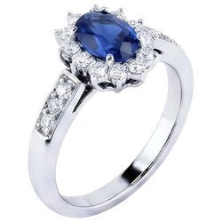 Bague ovale en saphir de Ceylan et diamants Coupe Ronde 2.50 Ct