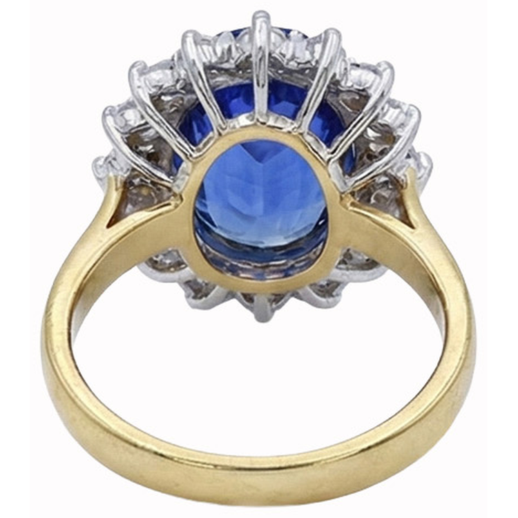 Bague ovale en saphir de Ceylan et diamants de 8.51 cts en or blanc bicolore 14K