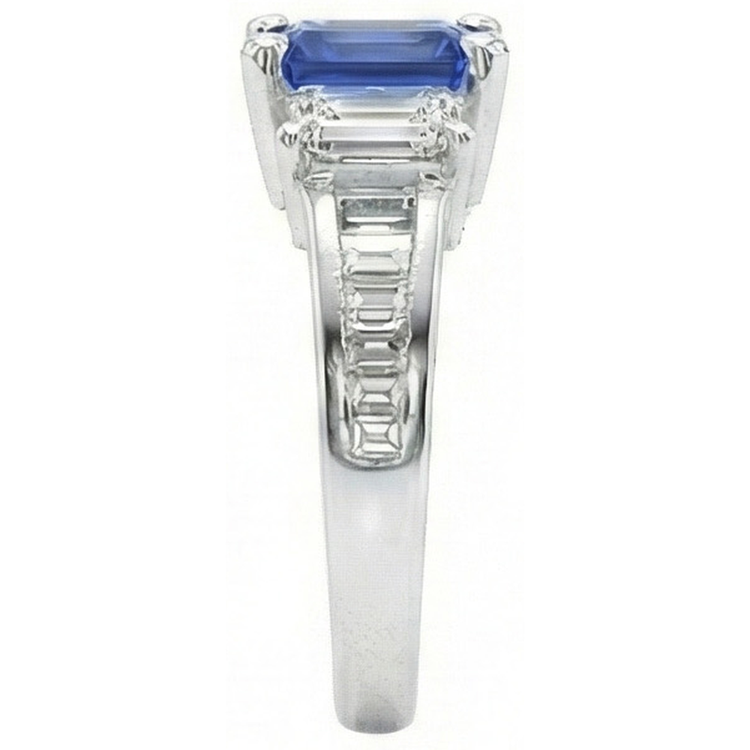 Bague saphir bleu émeraude 3 pierres sertie d'accents 3 carats