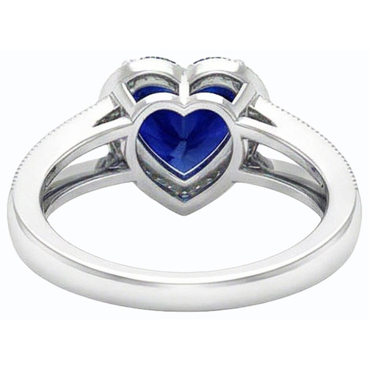Bague saphir bleu en forme de coeur avec halo de diamants à tige fendue 4 carats