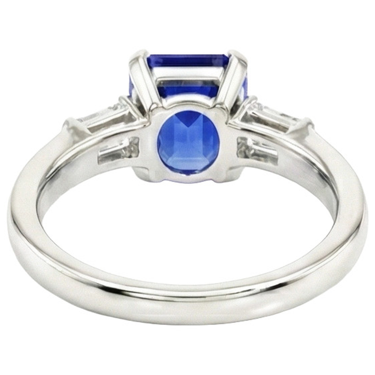 Bague saphir diamant 3 pierres émeraude 1.75 carats Baguettes coniques