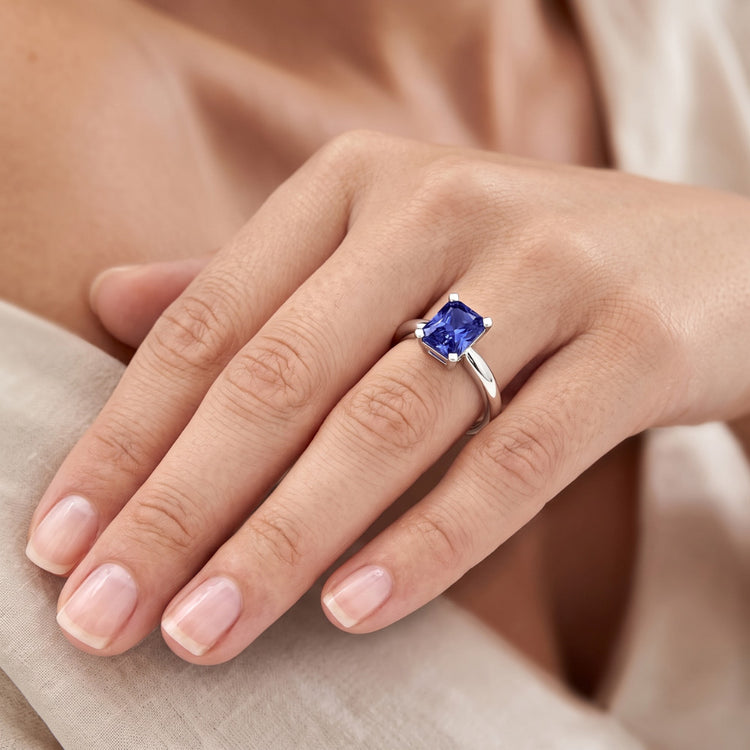 Bague saphir du Sri Lanka radiant solitaire en or pour femme 1.50 carats