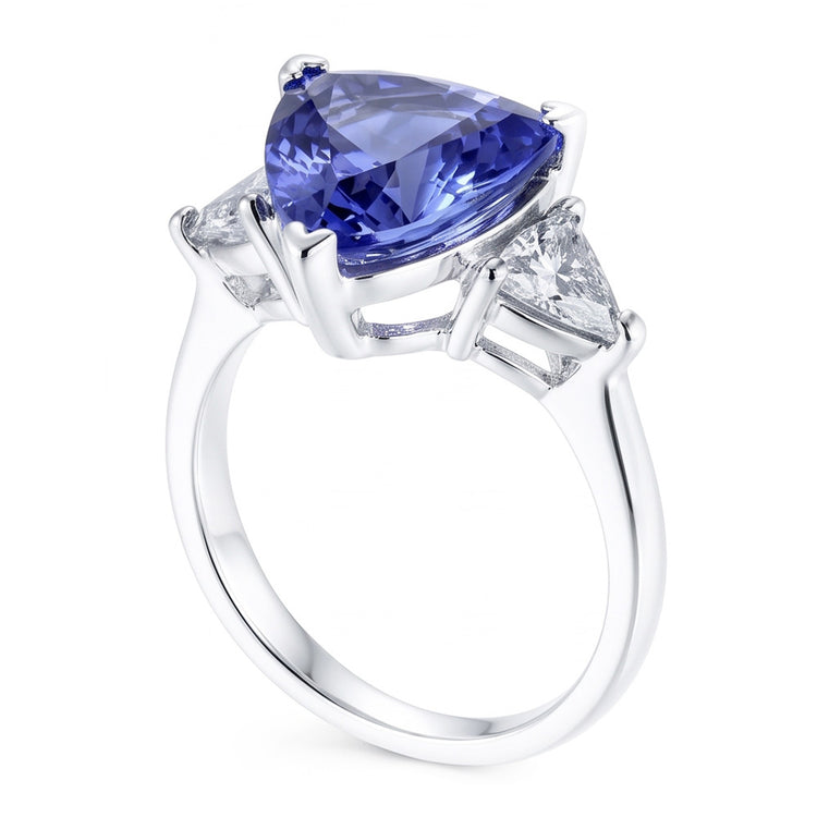 Bague trois pierres taille trilliant diamant bleu pierre précieuse 6.5 carats WG 14K