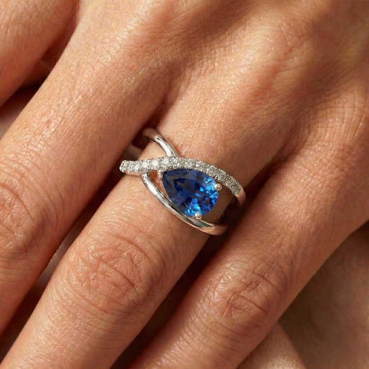 naturel round diamant 2.65carats bague avec accents diamants