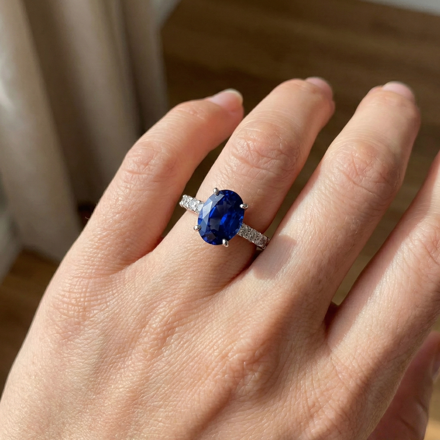 naturel oval saphir 4.50carats bague avec accents diamants