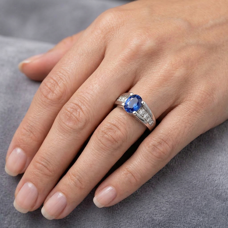 naturel round diamant 2.10carats bague sur blanc
