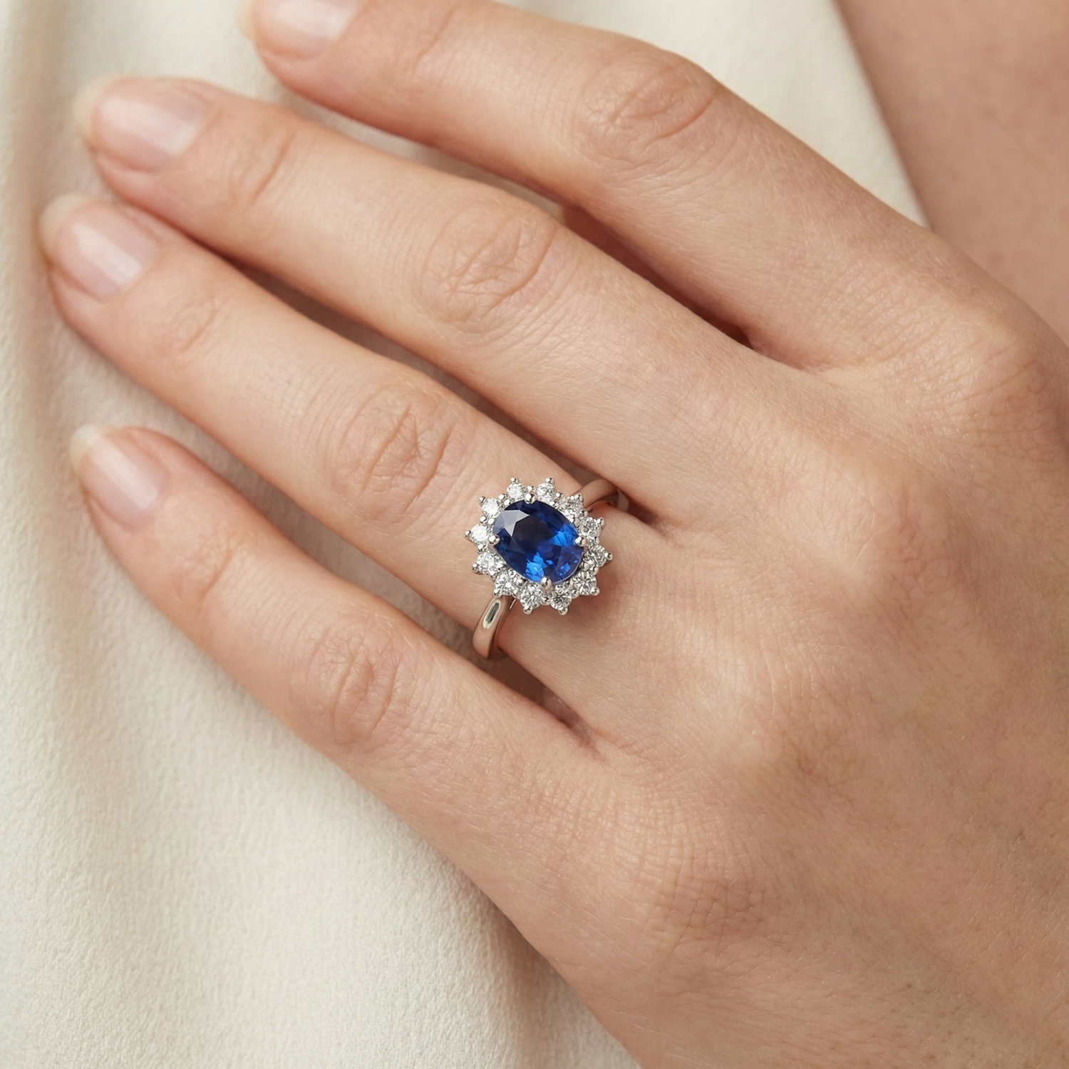 naturel round diamant 1.55carats bague sur blanc