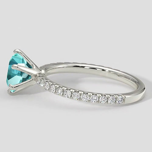 Bague Paraiba ronde à 6 griffes avec accents de diamants