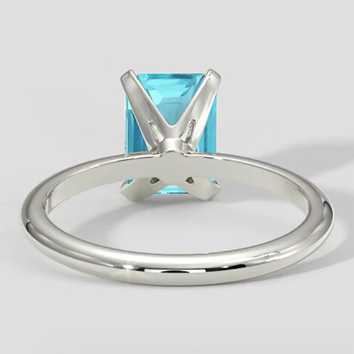 Bague Paraiba taille émeraude naturelle en or blanc