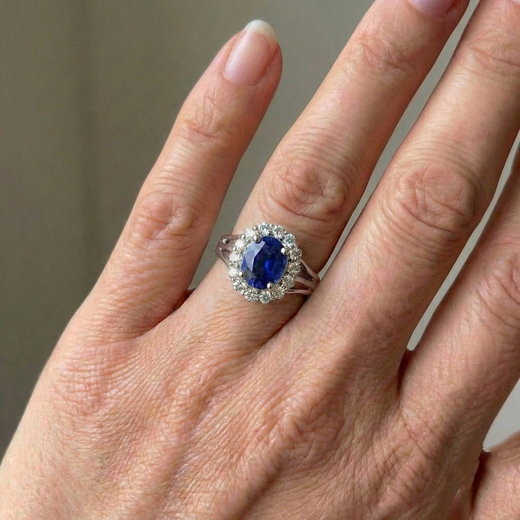 naturel oval diamant 2.40carats bague avec accents diamants