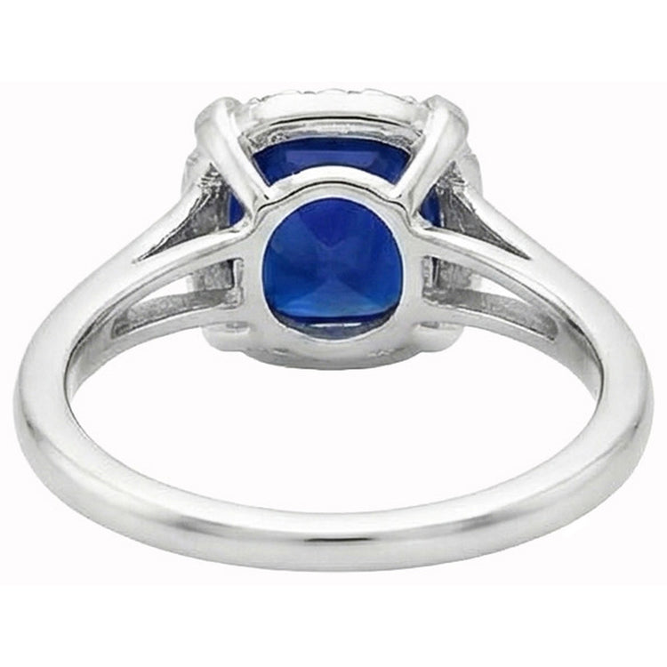 naturel cushion diamant 2.50carats bague sur blanc