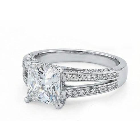 Bague Anniversaire De Luxe En Or Blancà 3,51 Carats De Diamants Princesses