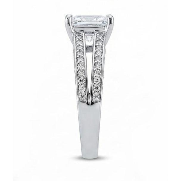 Bague Anniversaire De Luxe En Or Blancà 3,51 Carats De Diamants Princesses