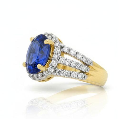Bague Ceylan Saphir Ovale Et Diamants Ronds Or 14K 3.51 Carats