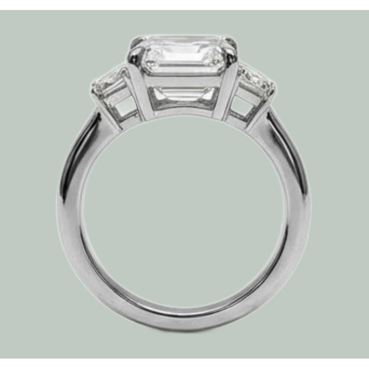 Bague Eagle Claw Prongs Asscher & Trapèze Réel Diamant 3 Pierres