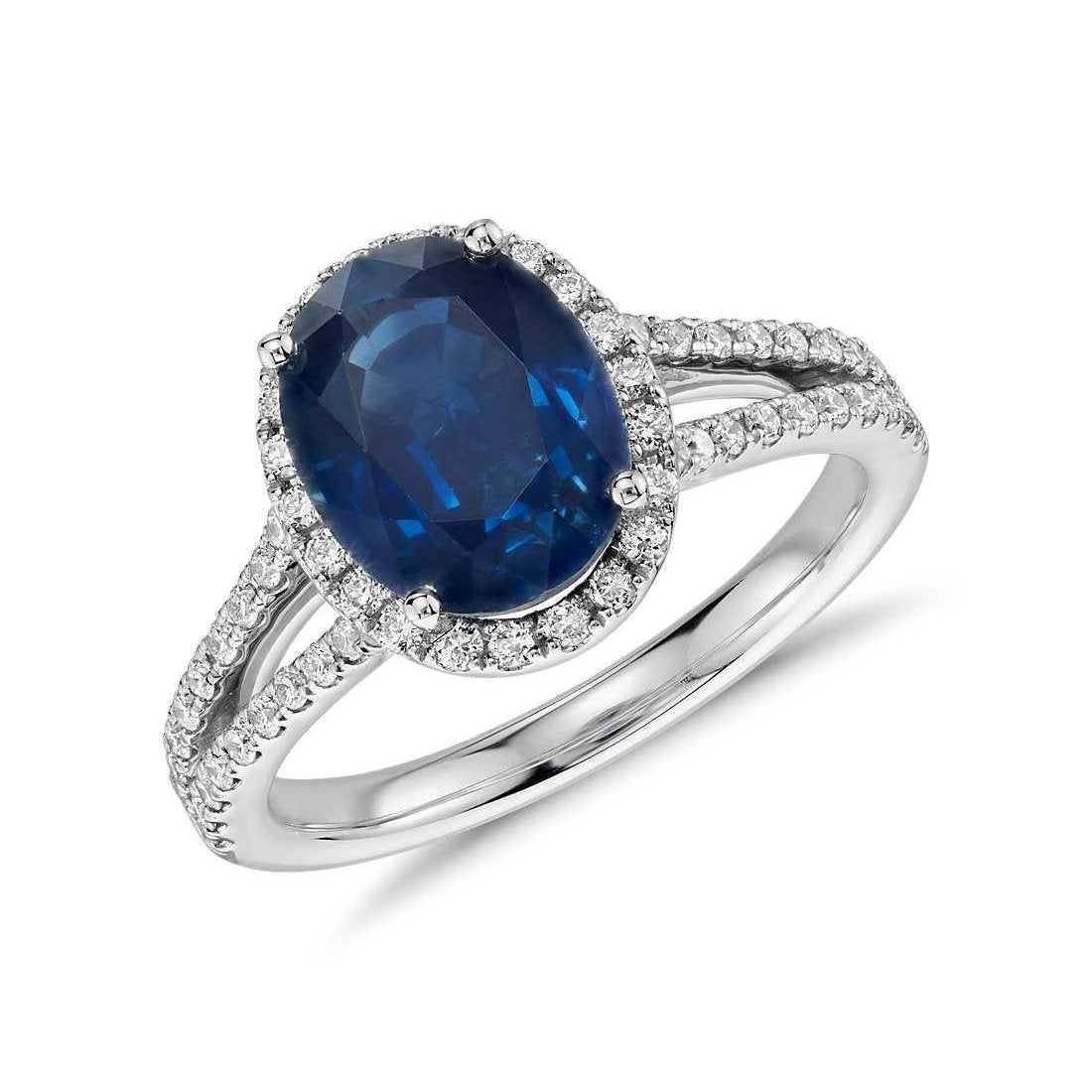 Bague Saphir Bleu Ovale Et Diamant Or Blanc 14K