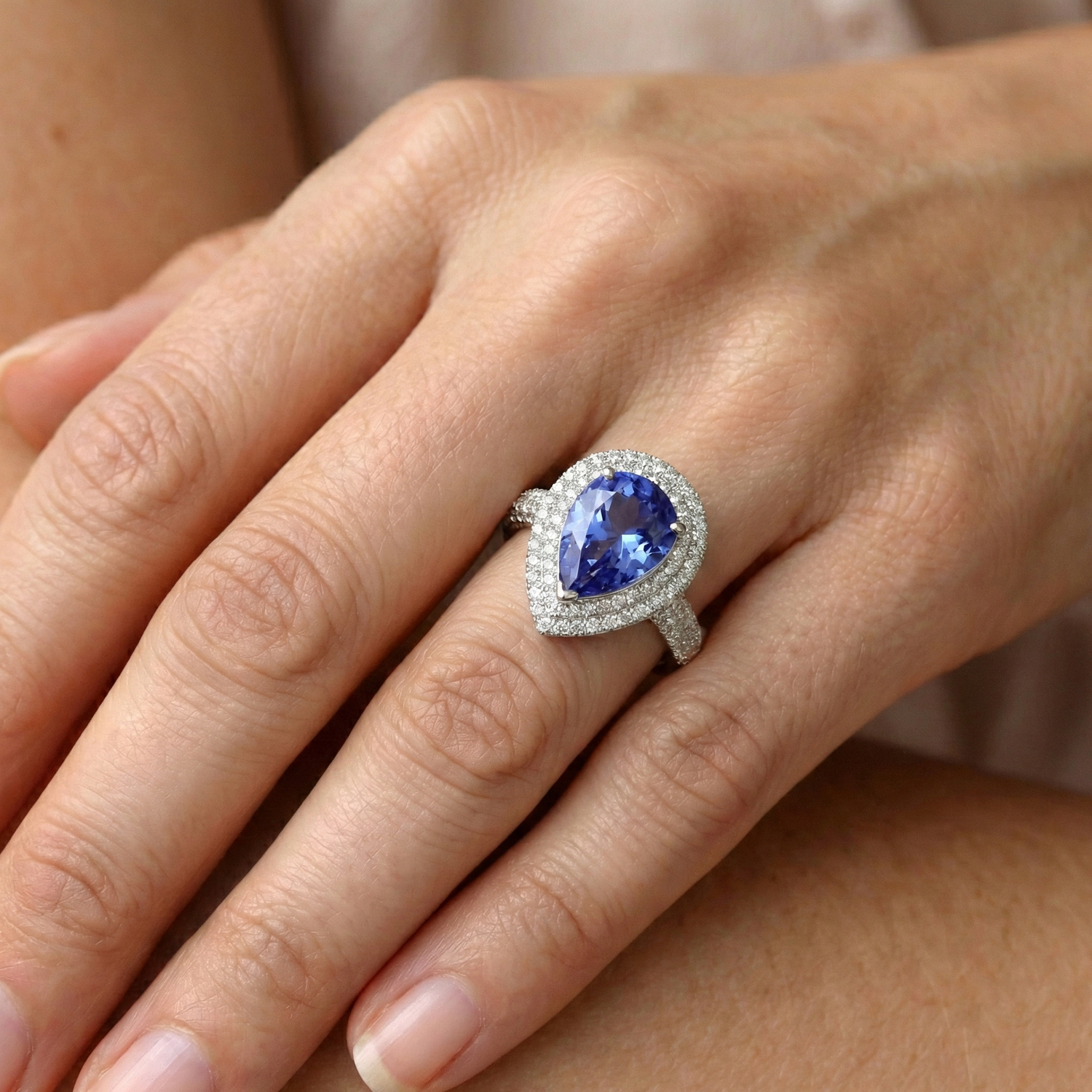 naturel round diamant 4.40carats bague avec accents diamants