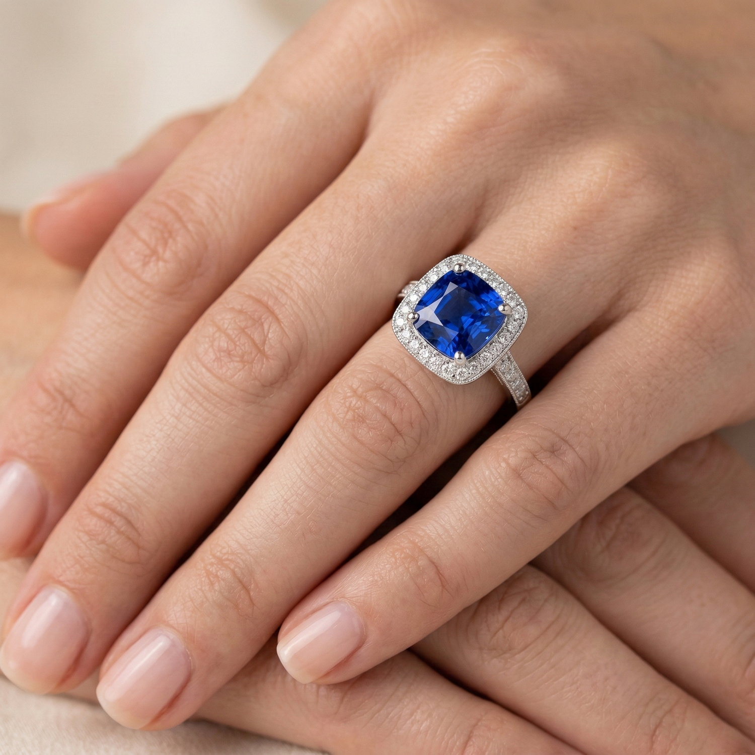 naturel cushion diamant 4.5carats bague avec accents diamants