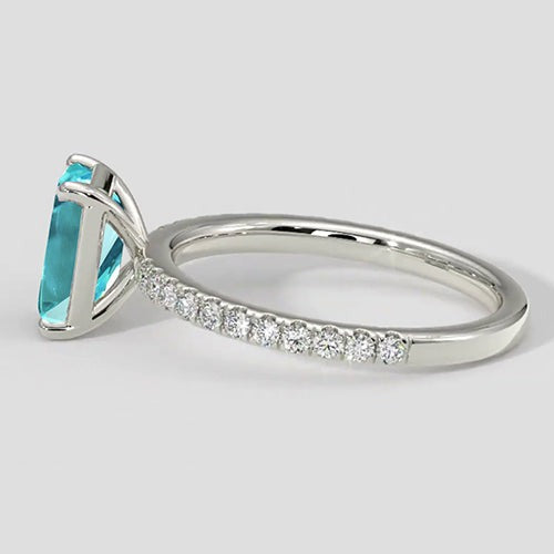 Bague en tourmaline Paraiba taille émeraude naturelle
