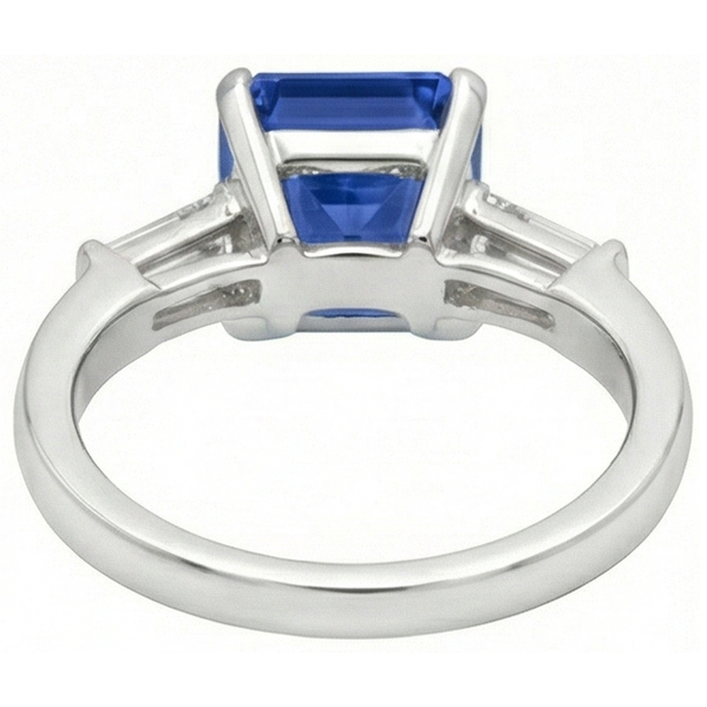 naturel baguette diamant 3.50carats bague sur blanc