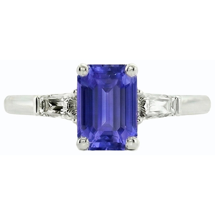 naturel baguette diamant 2.50carats bague sur blanc