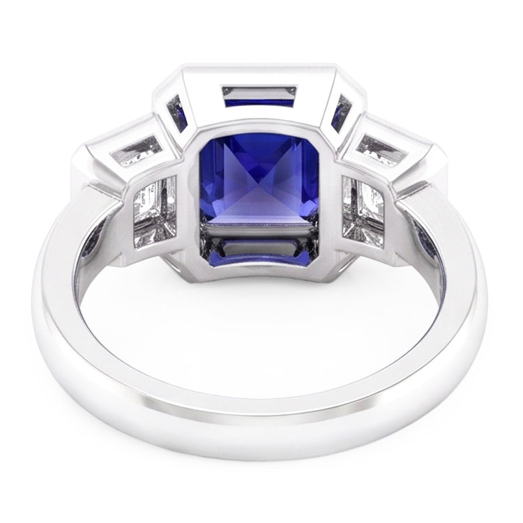Bijoux en pierres précieuses 3 pierres saphir radieux et diamants Asscher 3 carats
