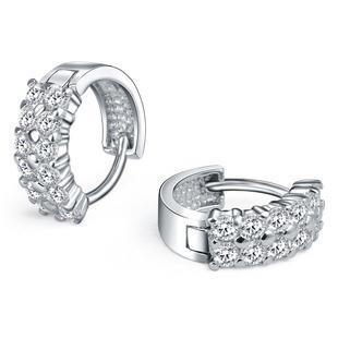 Boucles D'oreilles Cerceau En Or Blanc 14K Avec Réel Diamants Brillants 3,60 Carats.