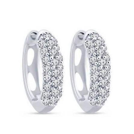 Boucles D'oreilles En Or Blanc 14K Pour Femmes, Avec Une Taille Ronde De Réel Diamant 2,90 Carats.