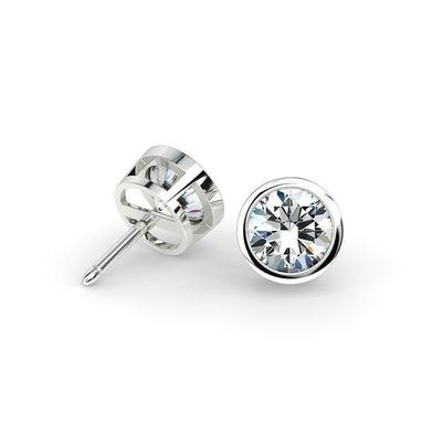 Boucles D'oreilles Serties De Réel Diamants Ronds Etincelants De 4.50 Carats Sertis Clos