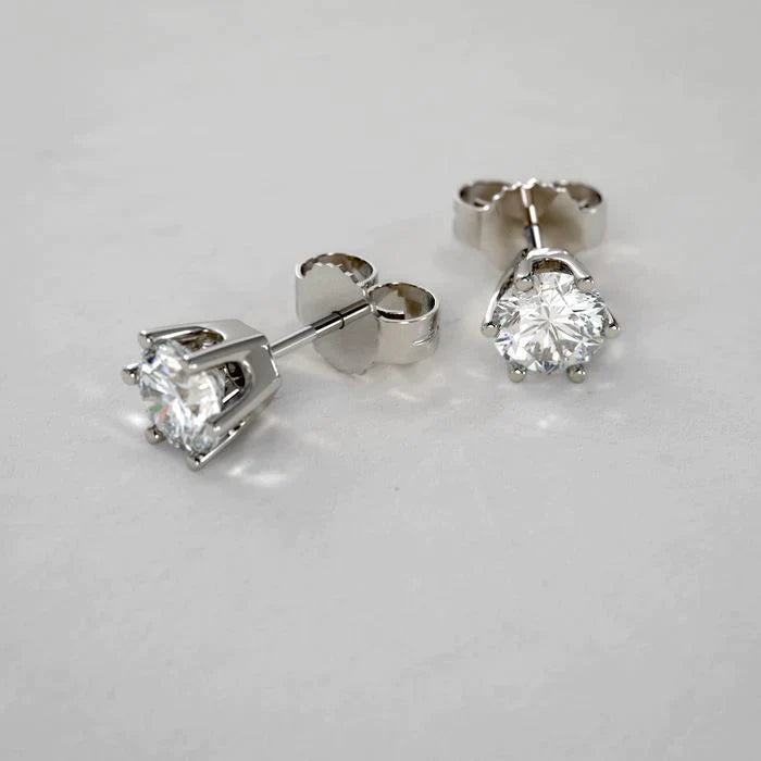 Boucles d'Oreilles Clous Femme Naturel Diamants Taille Rond 2 Carats Sertissage Couronne