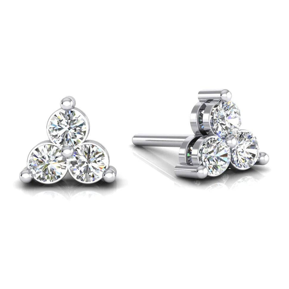 Boucles d'Oreilles Clous Petit Réel Diamant 3 Pierres 0.85 Carats